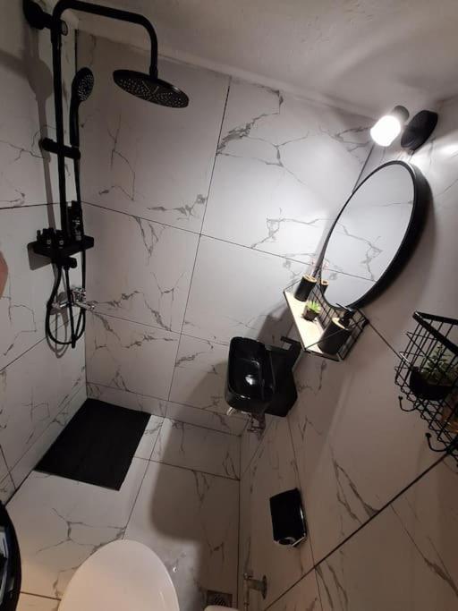Queen Suites 60M2 Thessaloníki Eksteriør bilde
